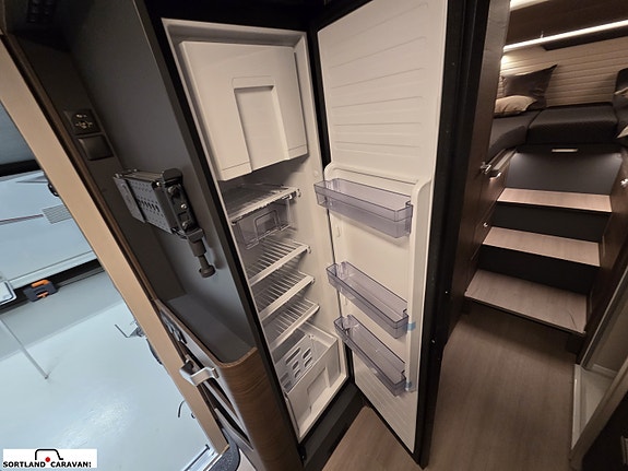 Adria MATRIX SUPREME 670 SL - 13 of 30