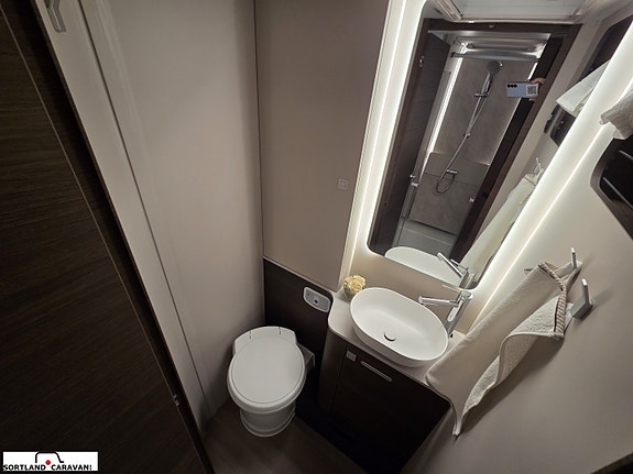 Adria MATRIX SUPREME 670 SL - 20 of 30
