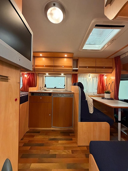 Capron Sunlight T63 140hk / Cruise / 1 Eier / Dusj / Markise 19 of 30