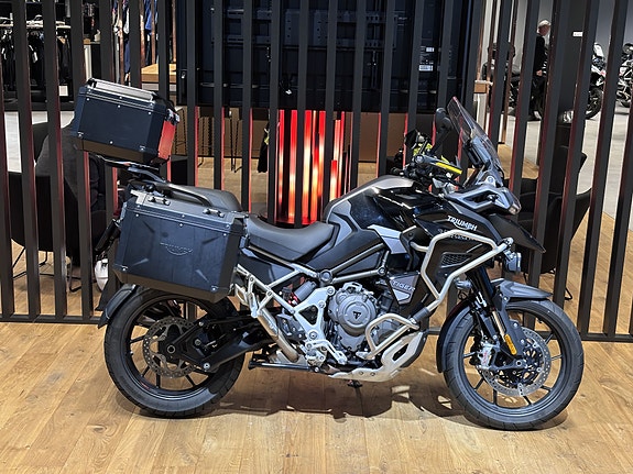 Triumph Tiger 1200 GT - Mye utstyr! 2 of 10