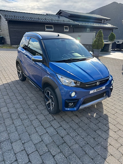 Aixam S9 Crossover (Type: UV) 2 of 14