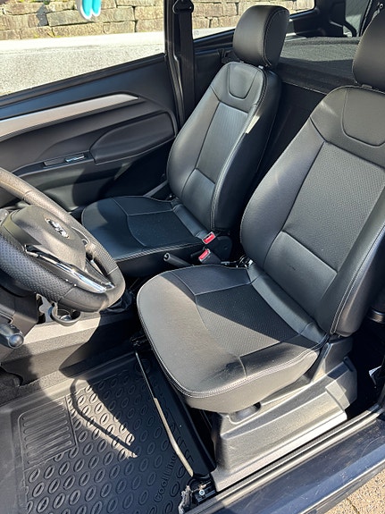 Aixam S9 Crossover (Type: UV) 13 of 14