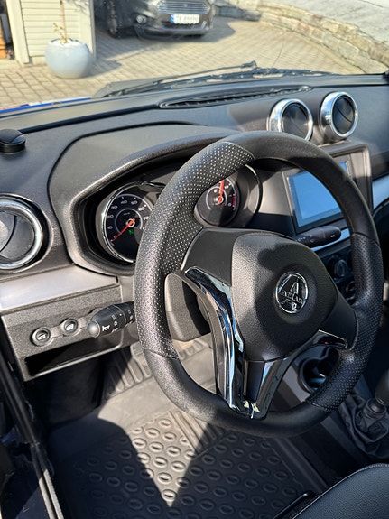Aixam S9 Crossover (Type: UV) 11 of 14