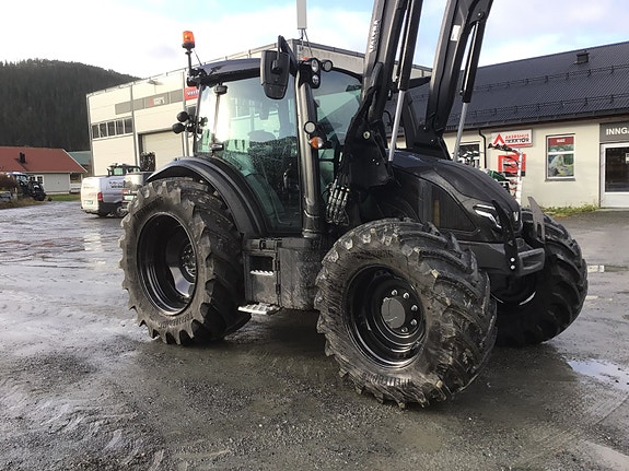 Valtra G135Active 2022, kr 1 130 000,-
