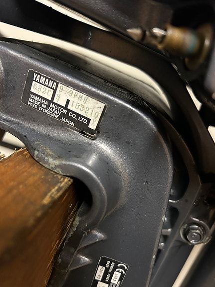 Yamaha 9.9 (15) totakt kort stamme 1996 modell utført service girolje og plugger 6 of 10