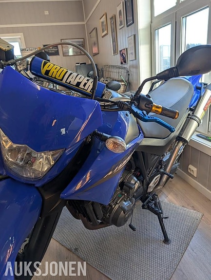 Yamaha XT 660 X 2 of 6