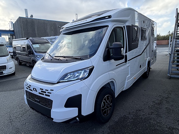 Adria COMPACT SELECT DL - FIAT 6E 2,2 140HP 35L 2 of 14