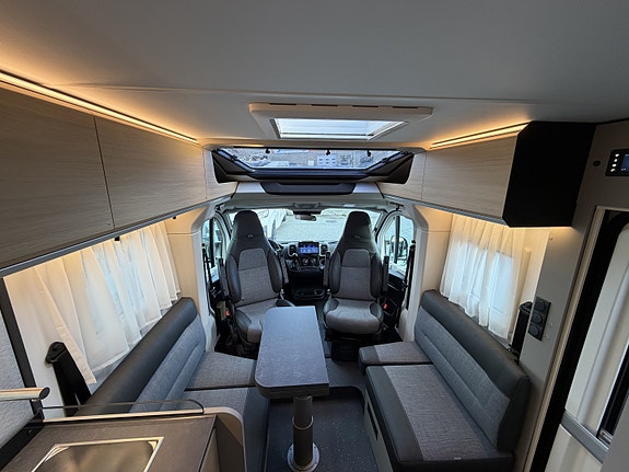 Adria COMPACT SELECT DL - FIAT 6E 2,2 140HP 35L 6 of 14