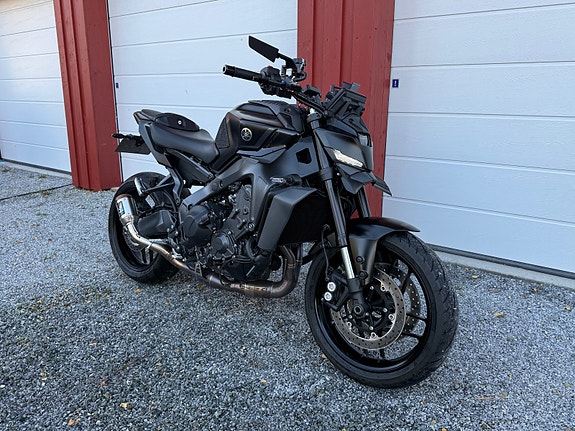 Yamaha MT-09 INNBYTTE/MT-09/BLACK/EKSOS/NYSERVET 2 of 19