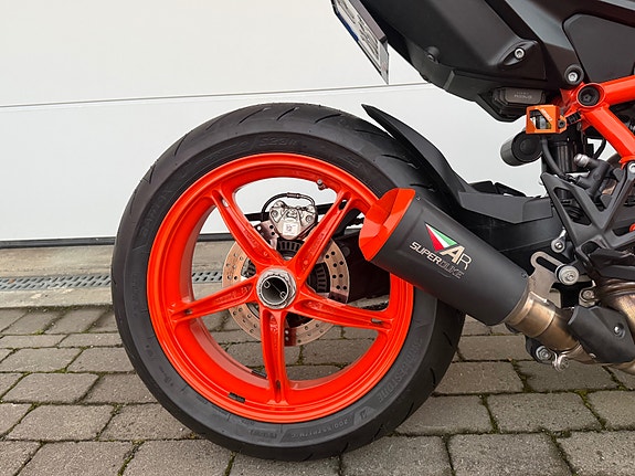 KTM 1290 Super Duke R INNNBYTTE/A.R EKSOS/NYE DEKK/TECH PAC 5 of 16
