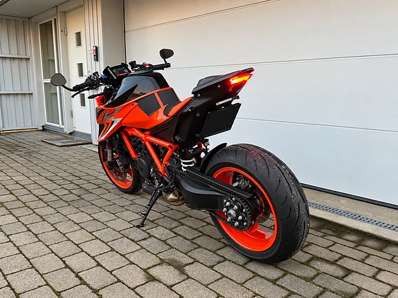 KTM 1290 Super Duke R INNNBYTTE/A.R EKSOS/NYE DEKK/TECH PAC 10 of 16