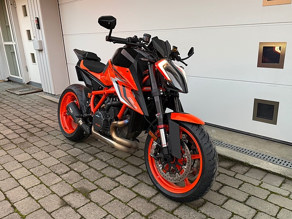 KTM 1290 Super Duke R INNNBYTTE/A.R EKSOS/NYE DEKK/TECH PAC 8 of 16