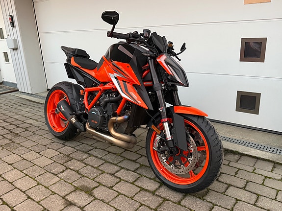KTM 1290 Super Duke R INNNBYTTE/A.R EKSOS/NYE DEKK/TECH PAC 2 of 16