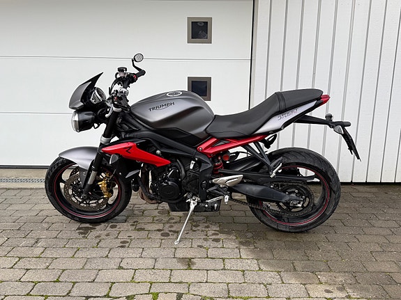 Triumph STREET TRIPLE R SC/LAV KM/KUN 2 EIERE/106HK 7 of 9