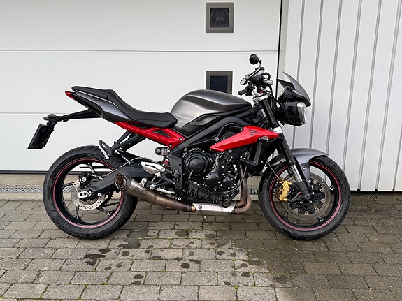 Triumph STREET TRIPLE R SC/LAV KM/KUN 2 EIERE/106HK 9 of 9