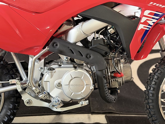 Honda CRF110 - Kjøp enkelt i vår nettbutikk! 7 of 17