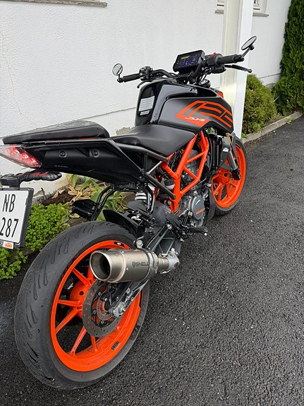 KTM 125 Duke 5 of 13
