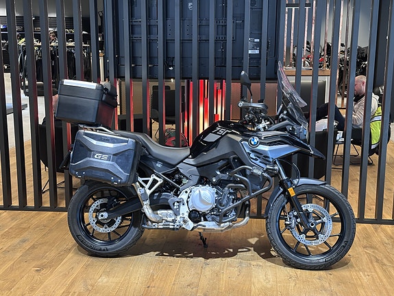 BMW F 750 GS - Mye utstyr! 2 of 9