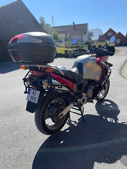 Honda XL 1000 V Varadero 11 of 16