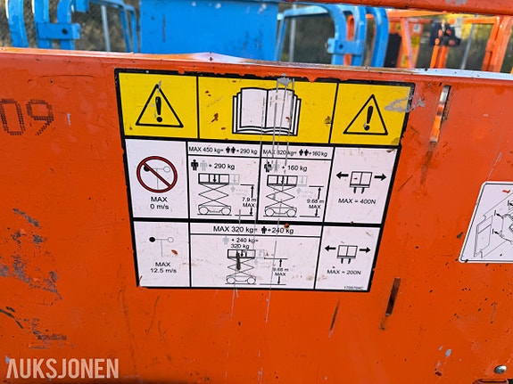 JLG 3246ES 15 of 23