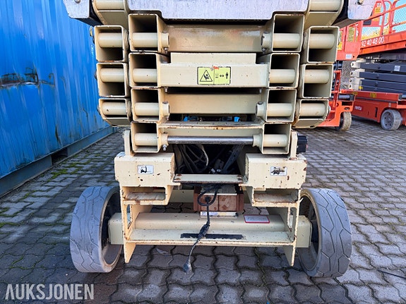 JLG 3246ES 7 of 23
