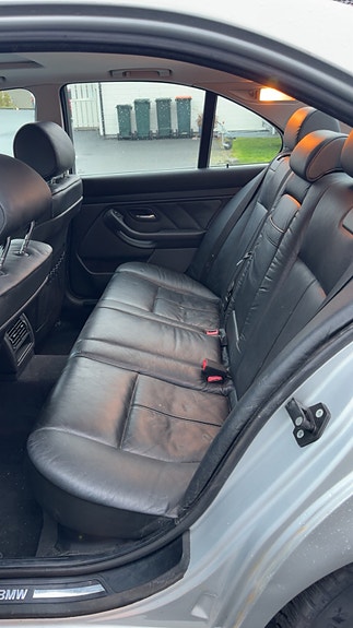 BMW 525d 11 of 12