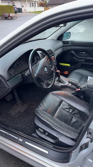 BMW 525d 10 of 12