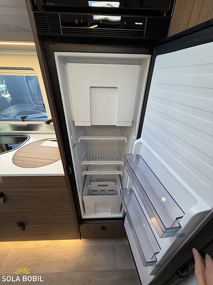 Hymer ML-T 580 2027 – MERCEDES 170 HK AUTOMAT | 320 Ah LITIUM | 1800 W INVERTER | VINTERPAKKE | PREMIUM 17 of 30