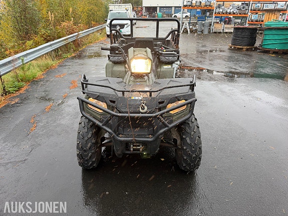 Polaris SPORTMAN 570 EFI 6x6 2 of 30