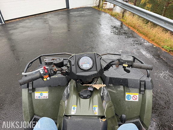 Polaris SPORTMAN 570 EFI 6x6 9 of 30