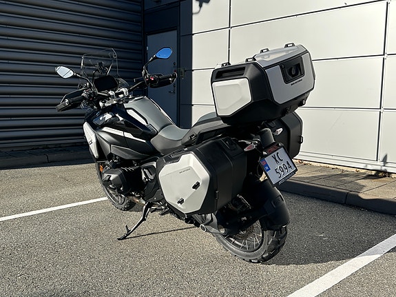 BMW R 1300 GS 5 of 7