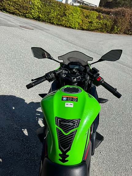 Kawasaki Ninja 125 5 of 7