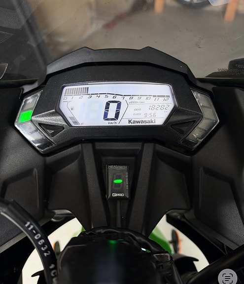 Kawasaki Ninja 125 7 of 7