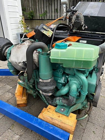 KOMPLETT VOLVO PENTA D3-130 HK DPS DREV-TRANSOM-LEDNINGSNETT OG KLOKKER 9 of 10