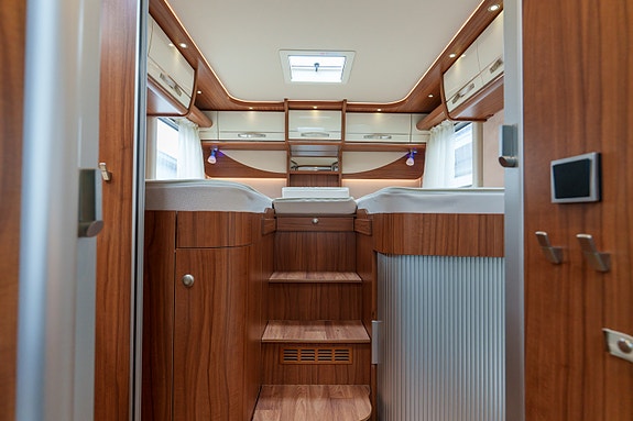 Hymer B 678 | 3.L | Alde | solcelle & 2xbatteri | skinn | 11 of 30