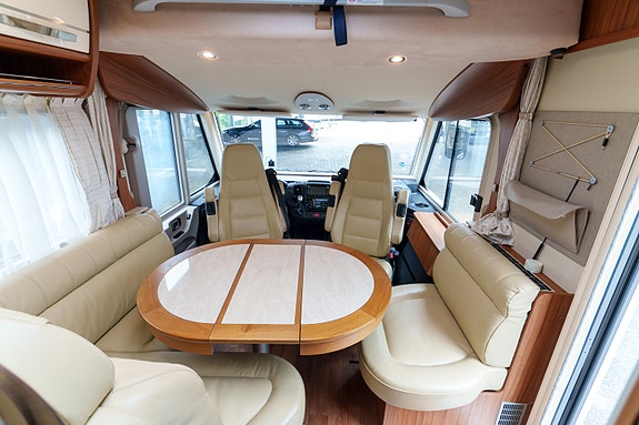 Hymer B 678 | 3.L | Alde | solcelle & 2xbatteri | skinn | 23 of 30