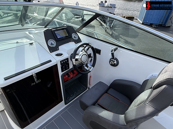 Nordkapp Avant 620 m/150hk Evinrude E-Tec 21 of 30