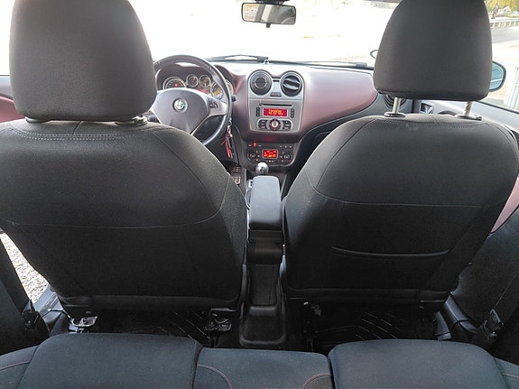Alfa Romeo MiTo 23 of 26