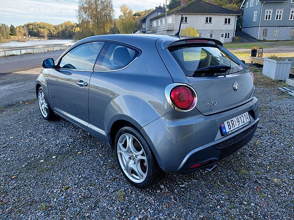 Alfa Romeo MiTo 6 of 26