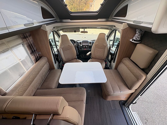 Adria Coral Supreme 670-SL Panorama 22 of 29