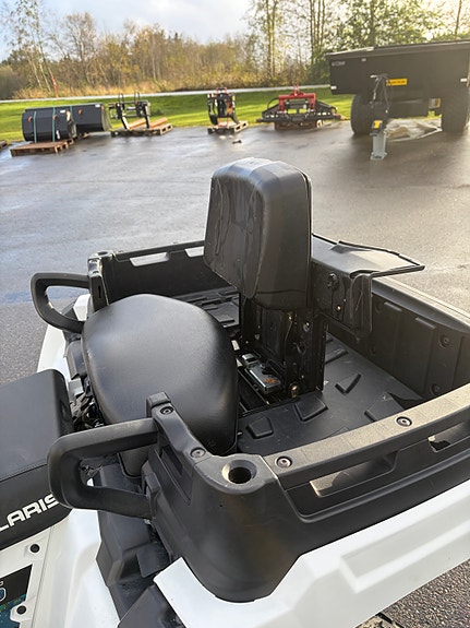 Polaris Sportsman X2 570 5 of 9