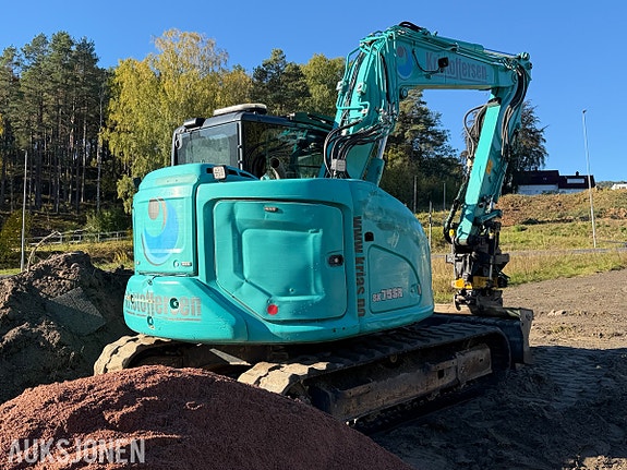 Kobelco SK75SR-7 Gravemaskin med 2 skuffer - Engcon tiltrotator 6 of 30