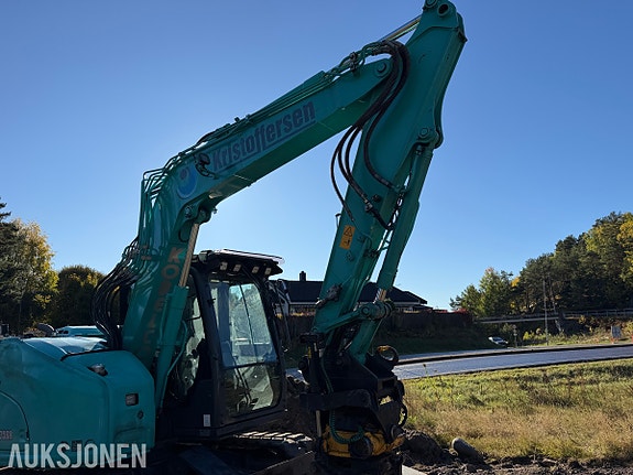 Kobelco SK75SR-7 Gravemaskin med 2 skuffer - Engcon tiltrotator 16 of 30