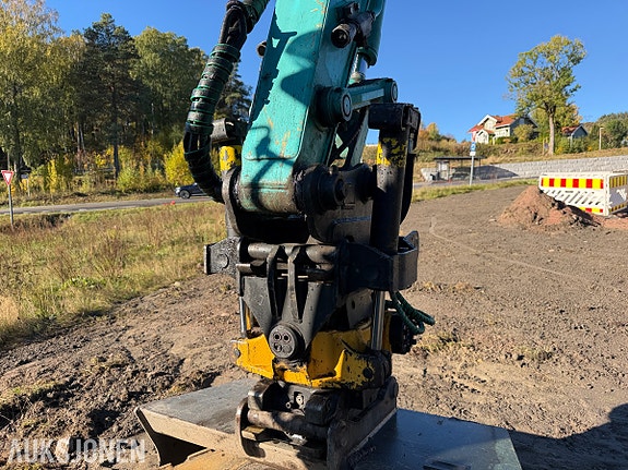 Kobelco SK75SR-7 Gravemaskin med 2 skuffer - Engcon tiltrotator 21 of 30