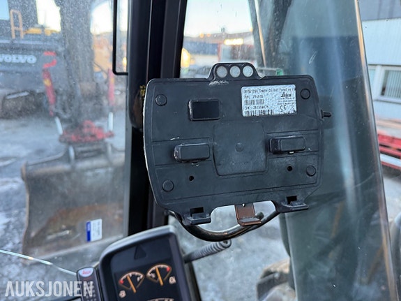 Volvo EC220DL 29 of 30