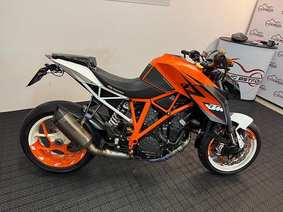 KTM 1290 Super Duke R *** AKRAPOVIC * SERVICE/GARANTI *** 8 of 30