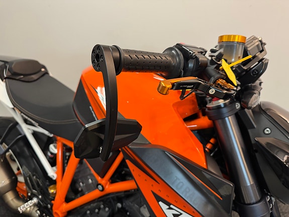 KTM 1290 Super Duke R *** AKRAPOVIC * SERVICE/GARANTI *** 28 of 30