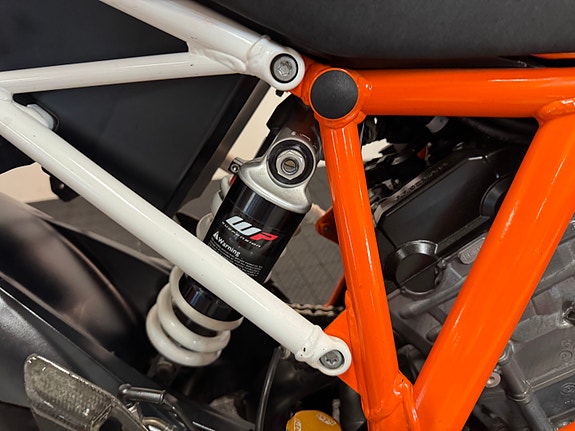 KTM 1290 Super Duke R *** AKRAPOVIC * SERVICE/GARANTI *** 24 of 30