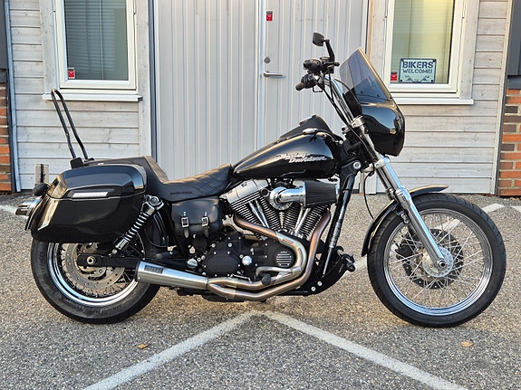 Harley-Davidson DYNA STREET BOB ** CLUBSTYLE/PÅKOSTET/SE DENNE! ** 3 of 30