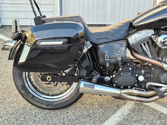 Harley-Davidson DYNA STREET BOB ** CLUBSTYLE/PÅKOSTET/SE DENNE! ** 13 of 30